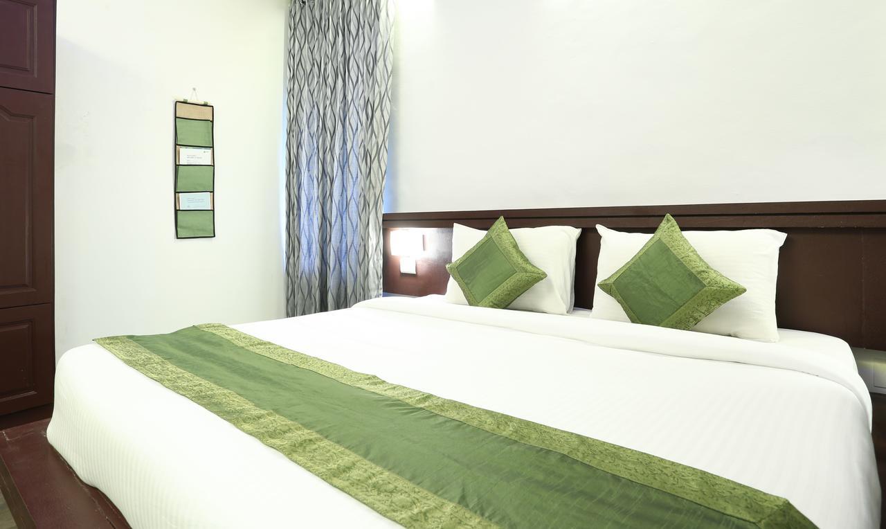 Treebo Trend Al Saj Convention Centre Kazhakuttam 外观 照片