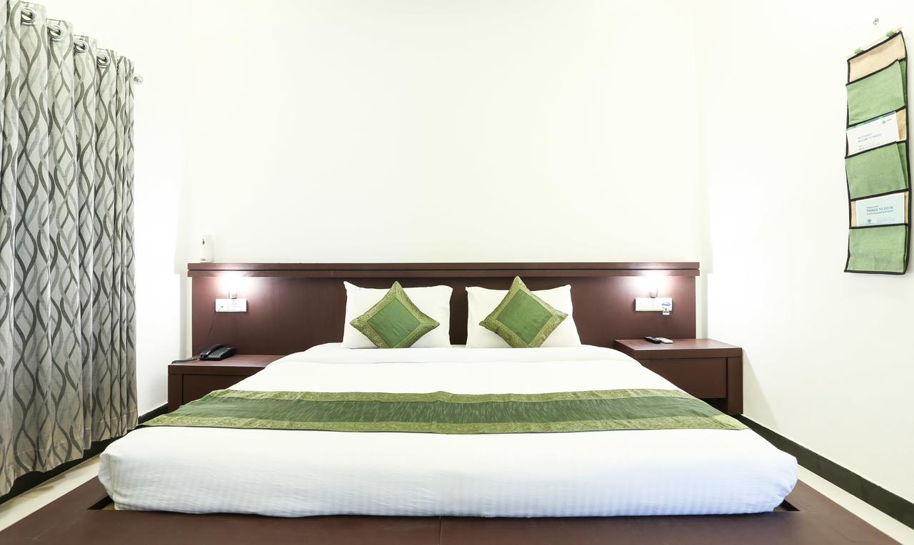 Treebo Trend Al Saj Convention Centre Kazhakuttam 外观 照片