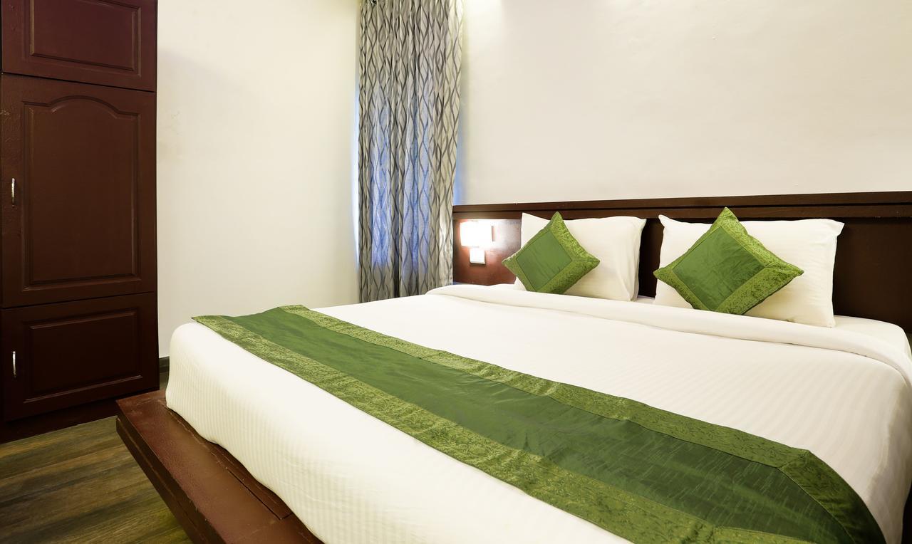 Treebo Trend Al Saj Convention Centre Kazhakuttam 外观 照片